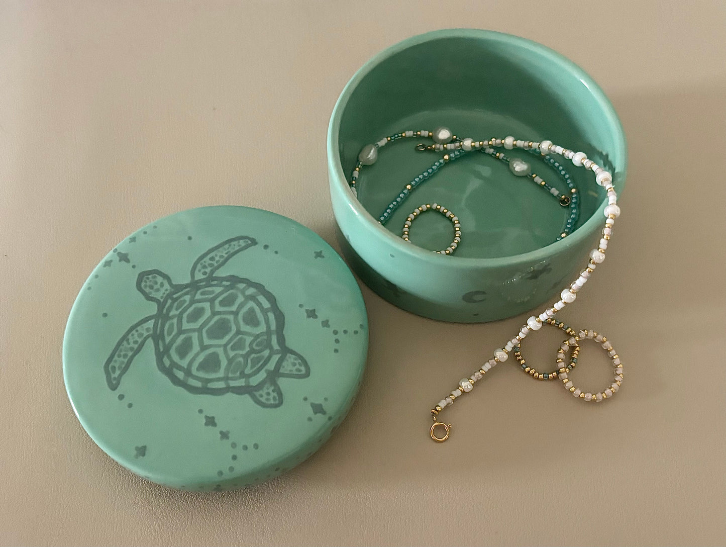 Honu Jewellery Box